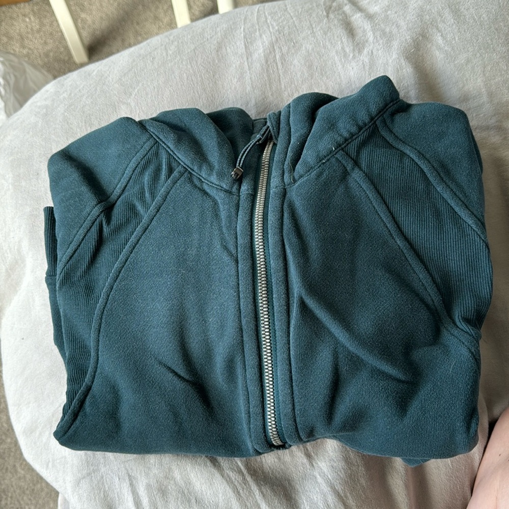 Lululemon oversized scuba XS/S half zip